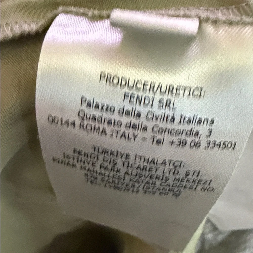 FENDI
satin-finish cargo trousers SZ 40 - Picture 8 of 9